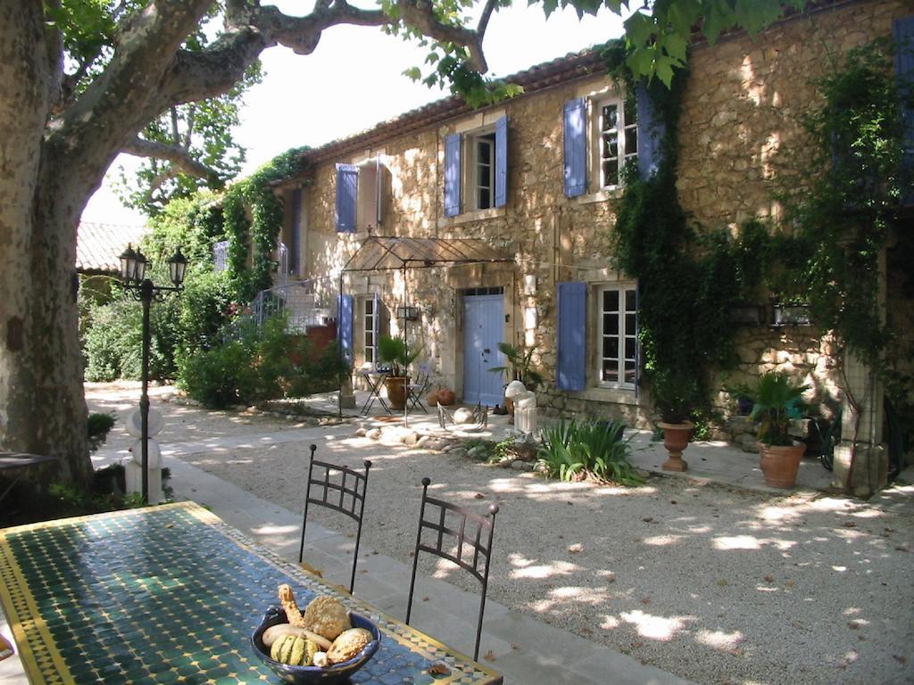 Mas De Shogol Bed & Breakfast Cavaillon