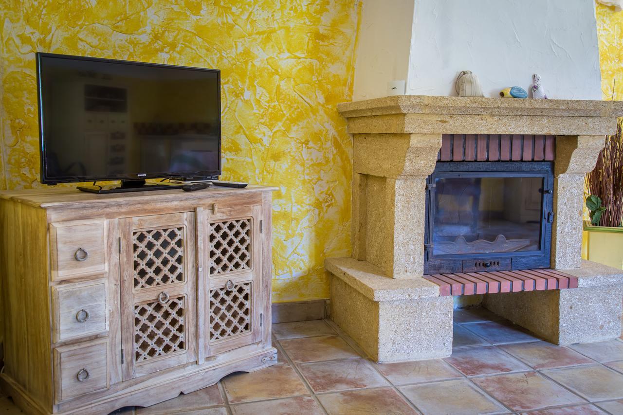 Mas De Shogol Bed & Breakfast Cavaillon